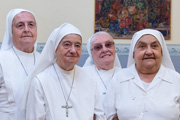 Suor Carla, Suor Rosita, Suor Annalisa, Suor Elisanna nel giorno dei saluti
